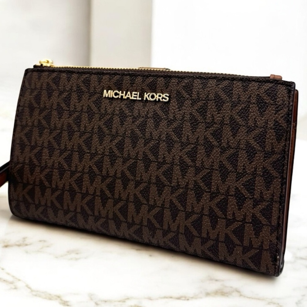 Michael Kors Large Jet Set Travel Double Zip Wallet Brown Signature